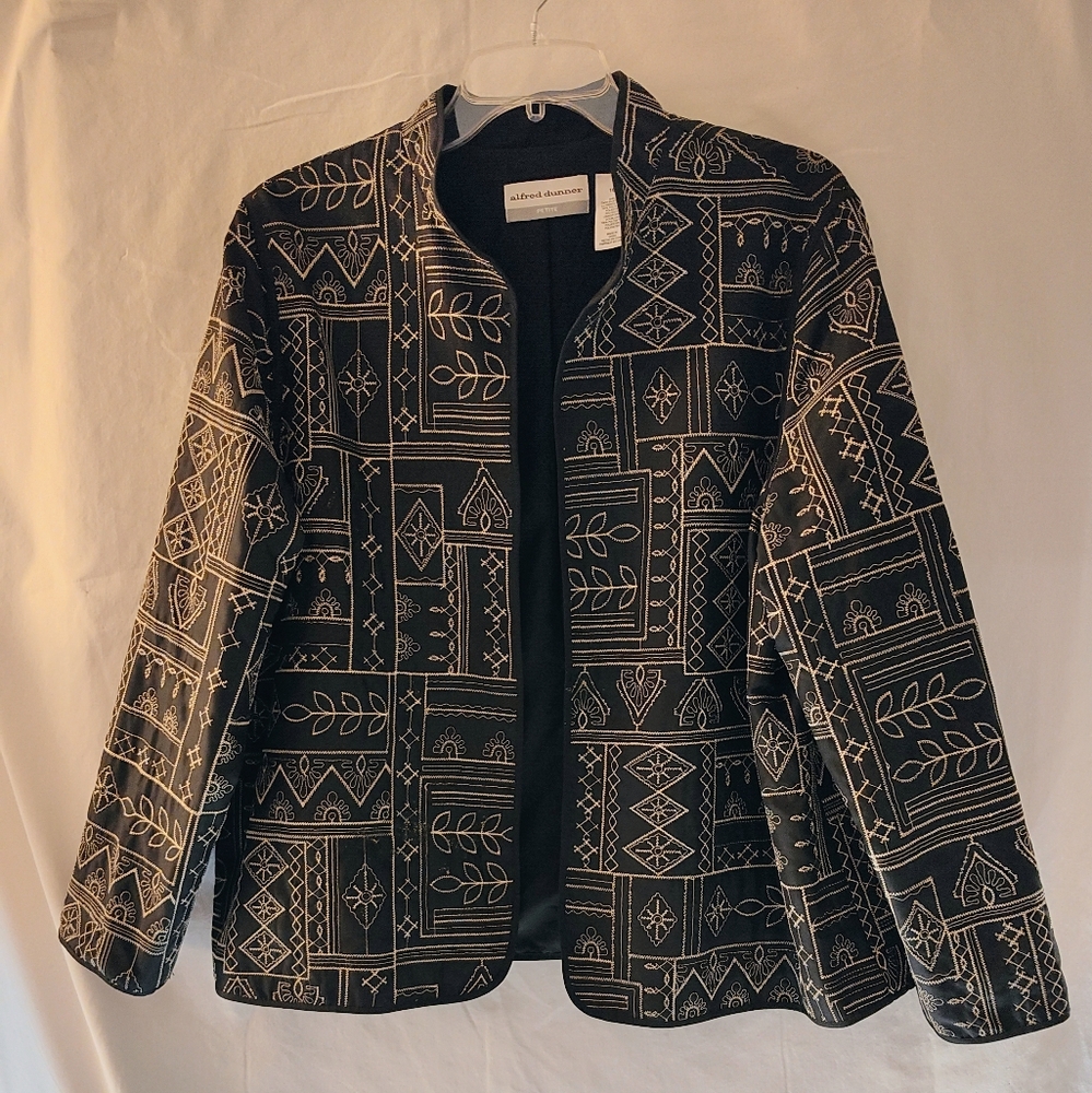 Black Patterned Women's Jacket